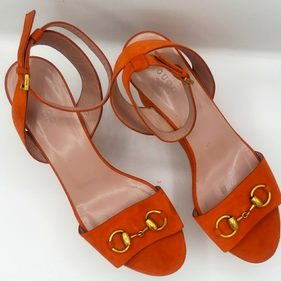 Gucci orange suede wedge heels size 39 authentic comes with shoes box - Picture 3 of 8